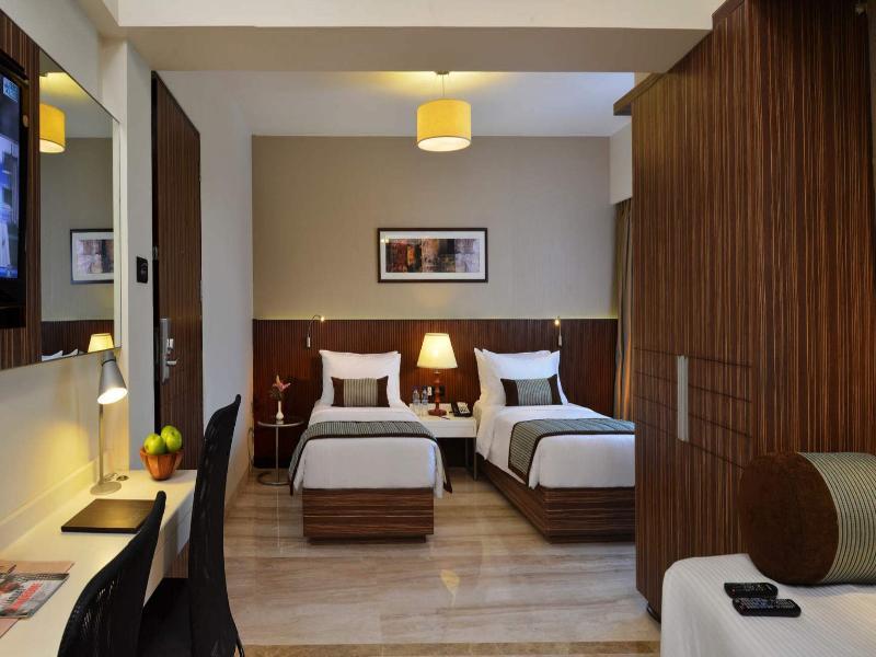 Residency Sarovar Portico Mumbai  Buitenkant foto