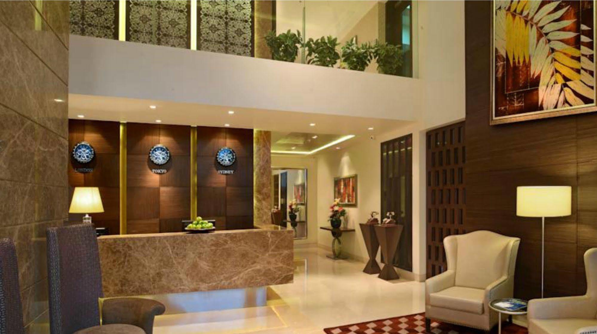 Residency Sarovar Portico Mumbai  Buitenkant foto